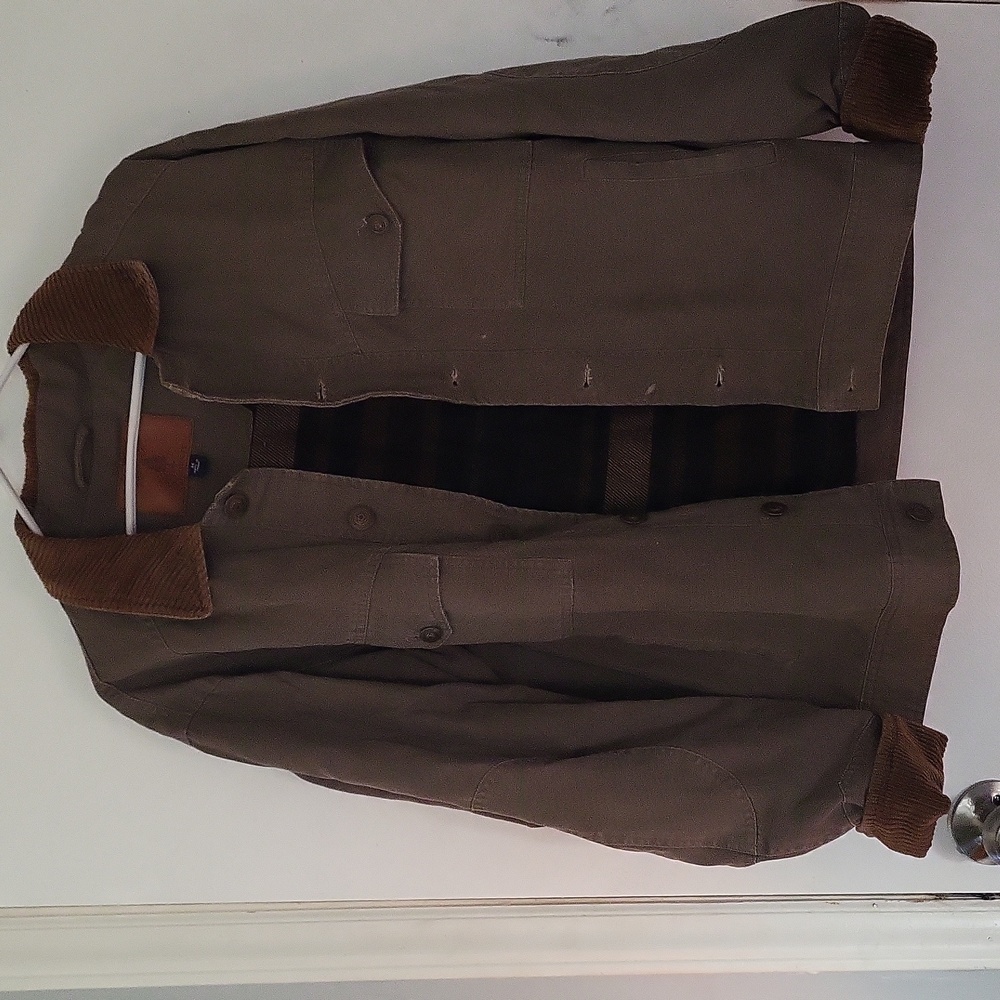 ROUNDTREE & YORKE Outdoors Men’s lined coat Size Medium